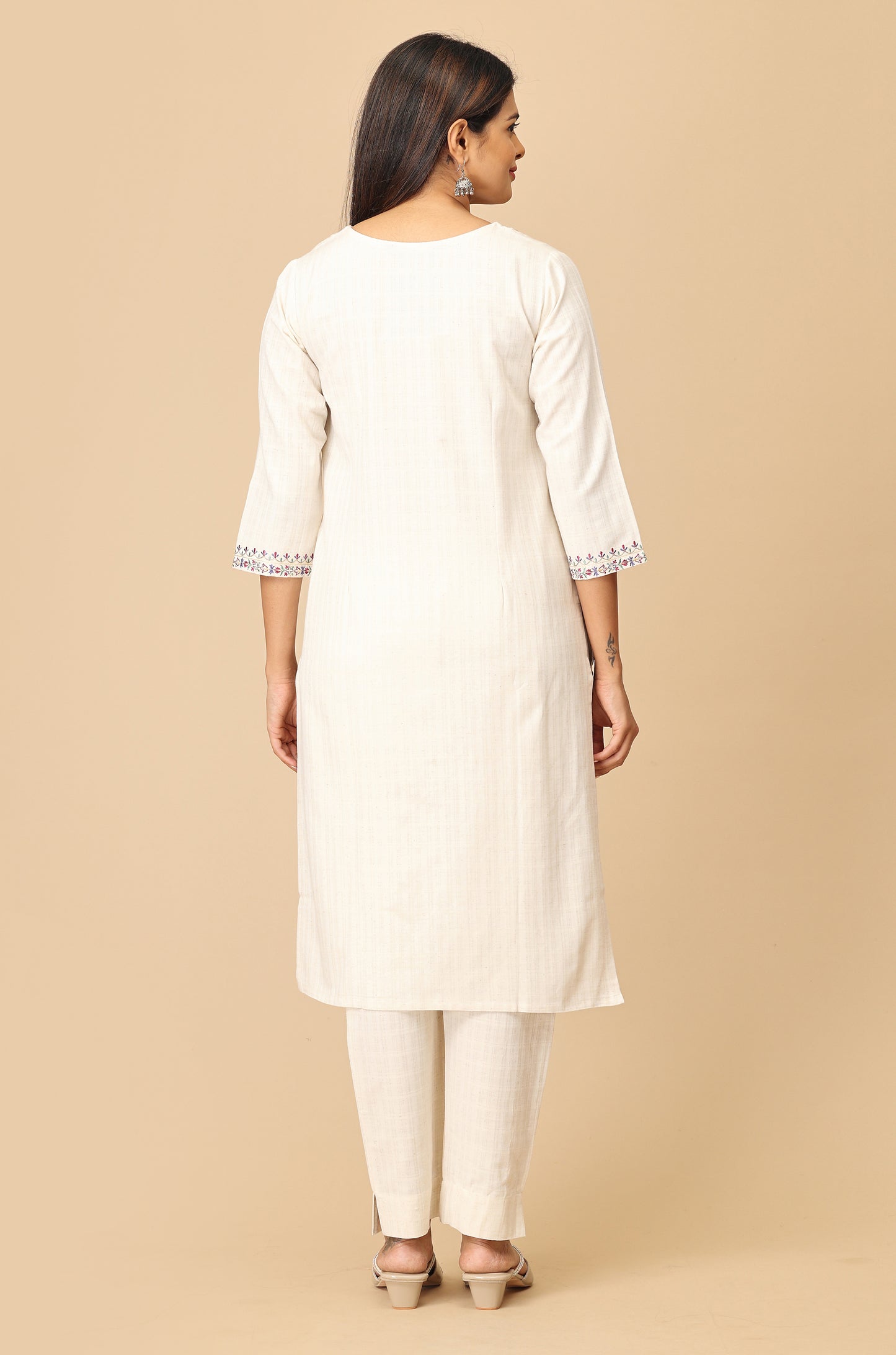 Off White Self Textured Viscose Embroidery Kurti Set - 2Pcs