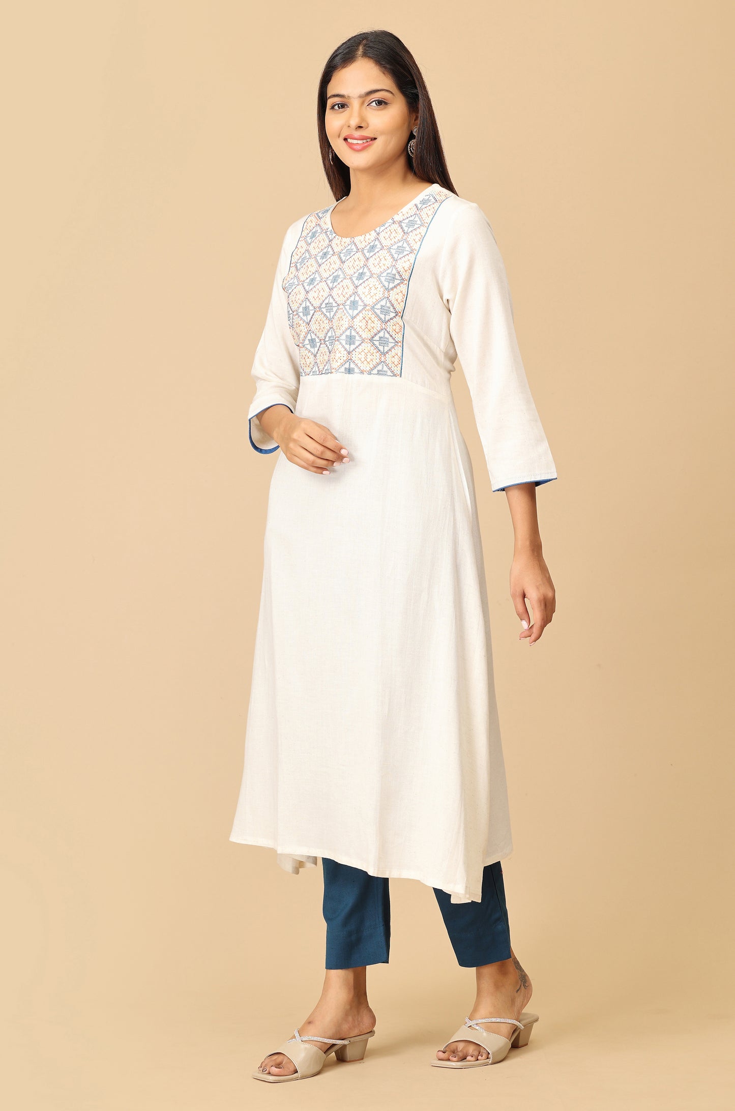 Off White Viscose A-Line Embroidery Kurti