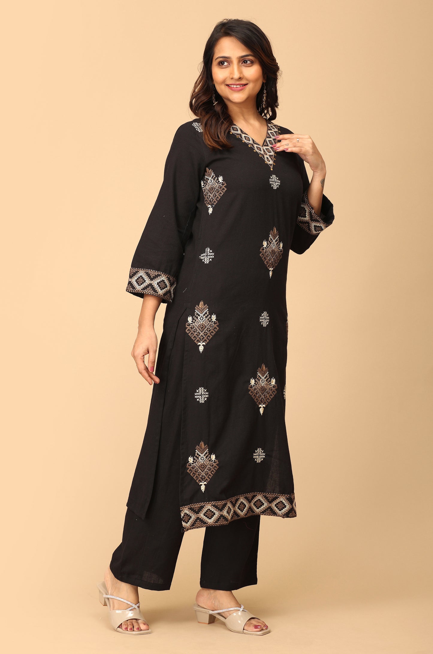 Black Cotton Flex Embroidery Straight Kurti Set - 2Pcs